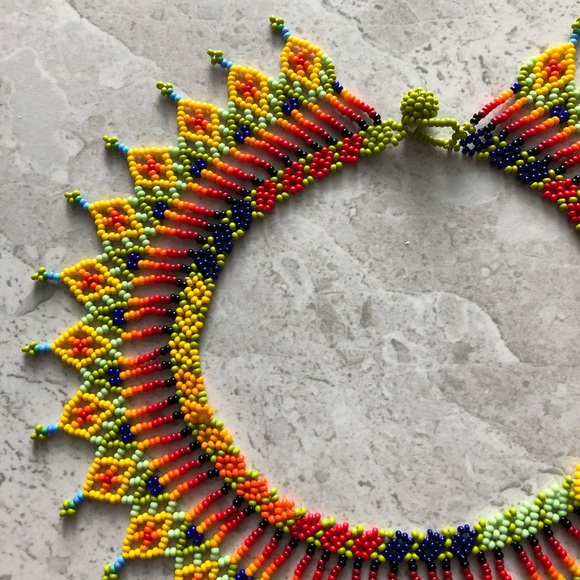 BEADS NECKLACE - Picture 7 of 12